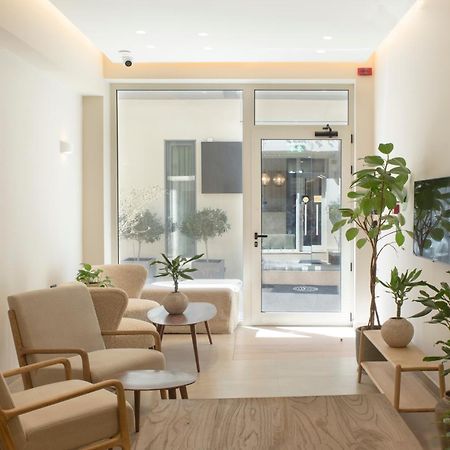 Living Stone Condo Hotel Athena Bagian luar foto